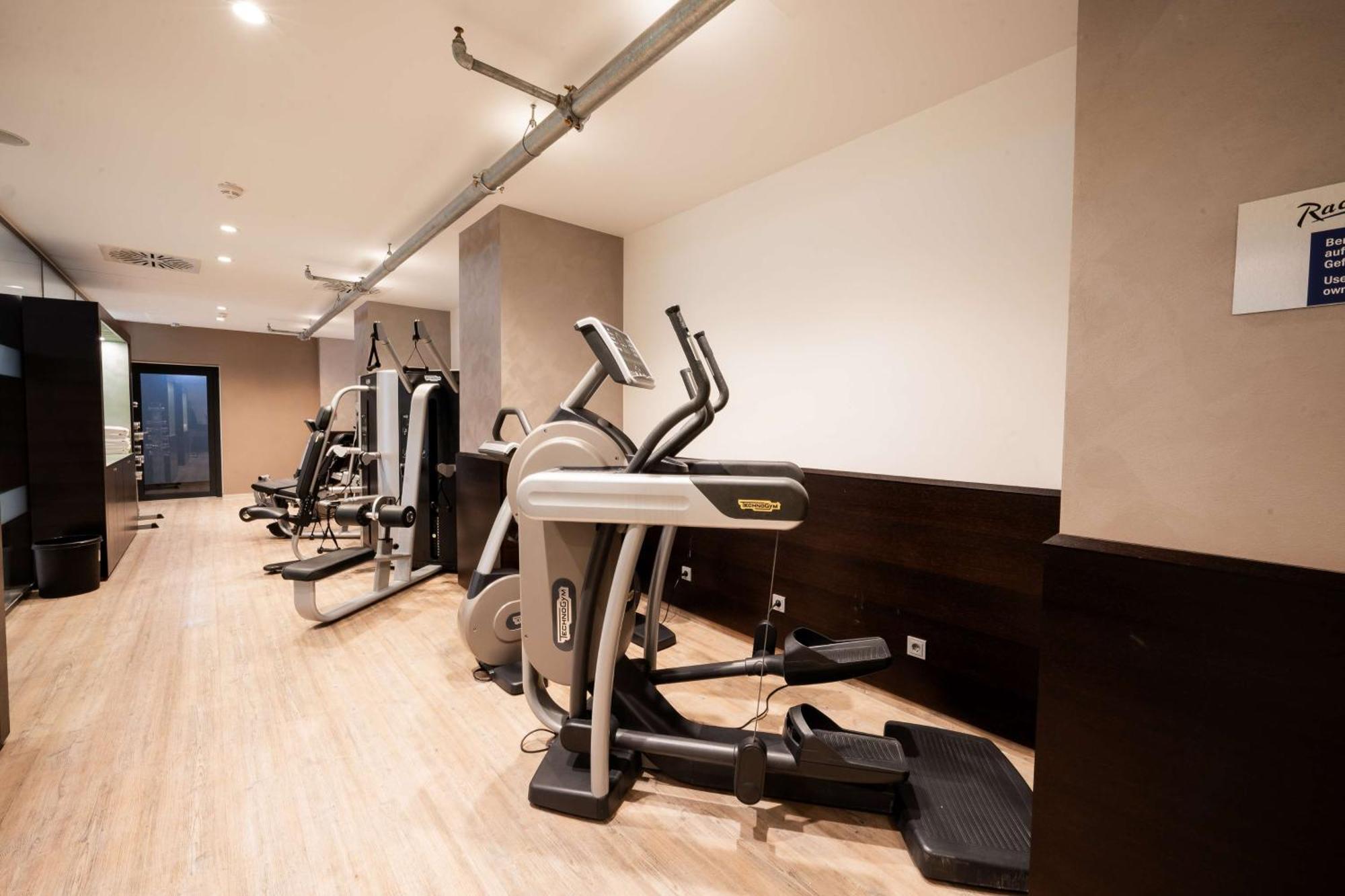 Radisson Blu Conference Hotel, Hotel 4*
