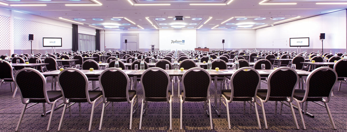Hotel Radisson Blu Conference Hotel, 4*